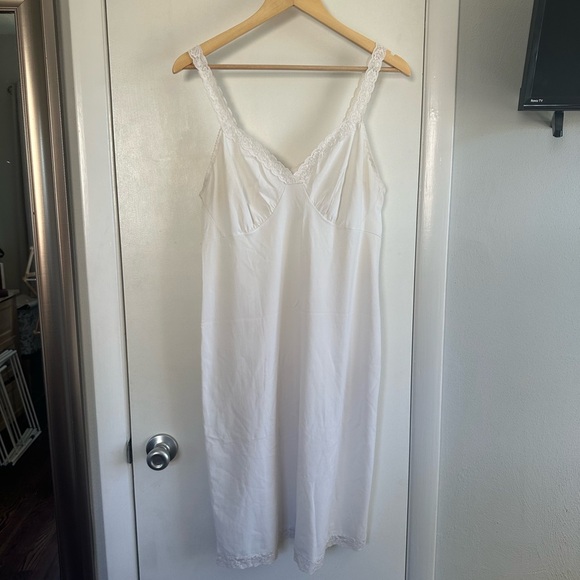 Vintage Cabernet Off White Slip Dress. Size 38. - Picture 1 of 6